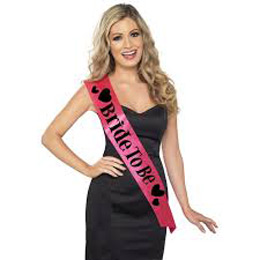 Šerpa na rameno  - na rozlúčku so slobodou, s nápisom Bride to Be, ružová