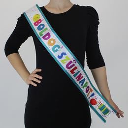 Jamboree party šerpa s maďarským nápisom Boldog szülinapot